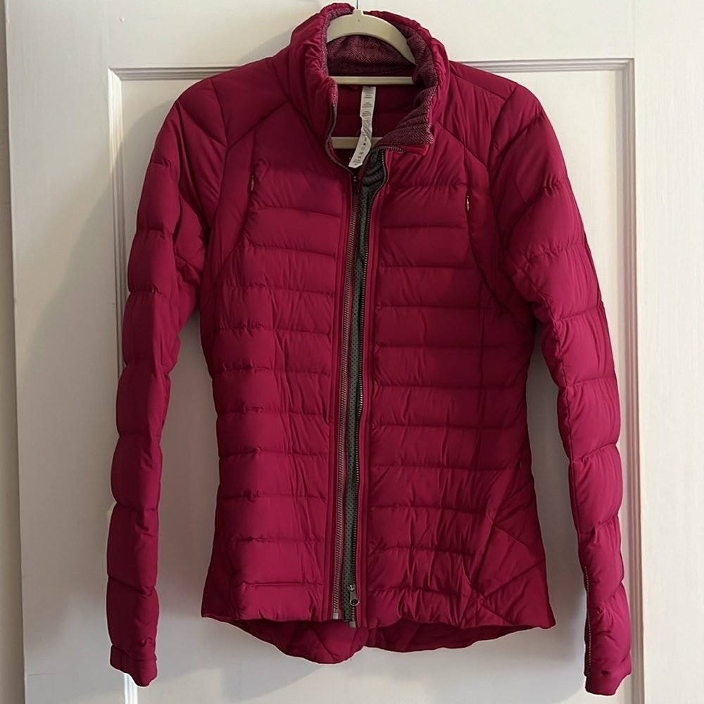 Lululemon Fluffed Up Jacket - Picture 4 of 6